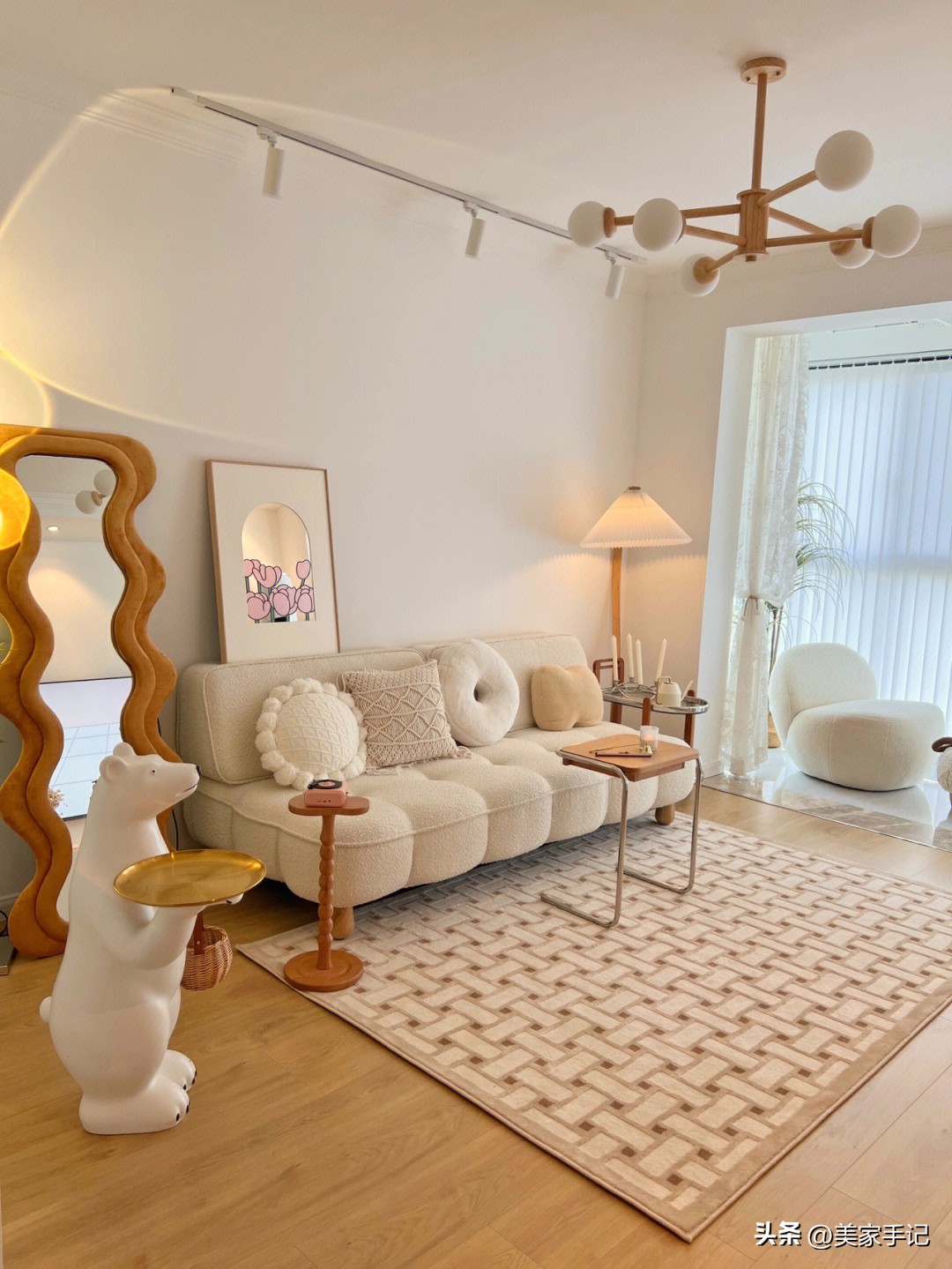 墙面只刷乳胶漆的装修风格,墙壁不刷乳胶漆做什么看着不单调