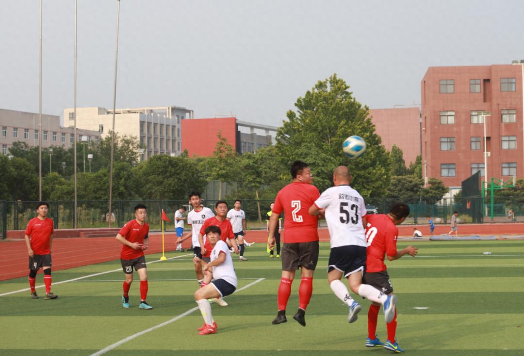 新乡足球锦标赛,新乡足球业余联赛比赛