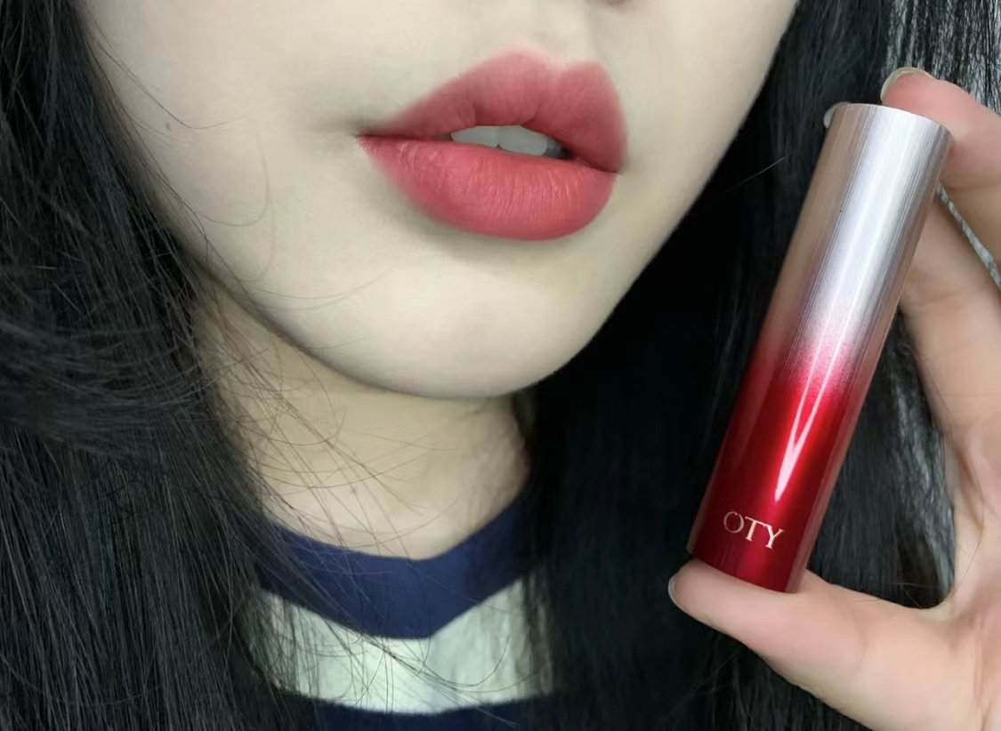 口红推荐排行榜2020春夏平价,黄黑皮春夏镜面唇釉平价口红推荐