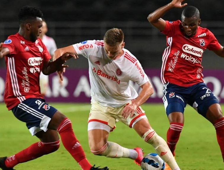 巴西国际vs麦德林独立预测,解放者杯vs巴西国际