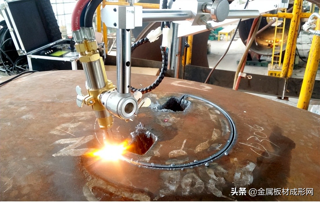 五轴联动切割机,五轴联动激光切割机