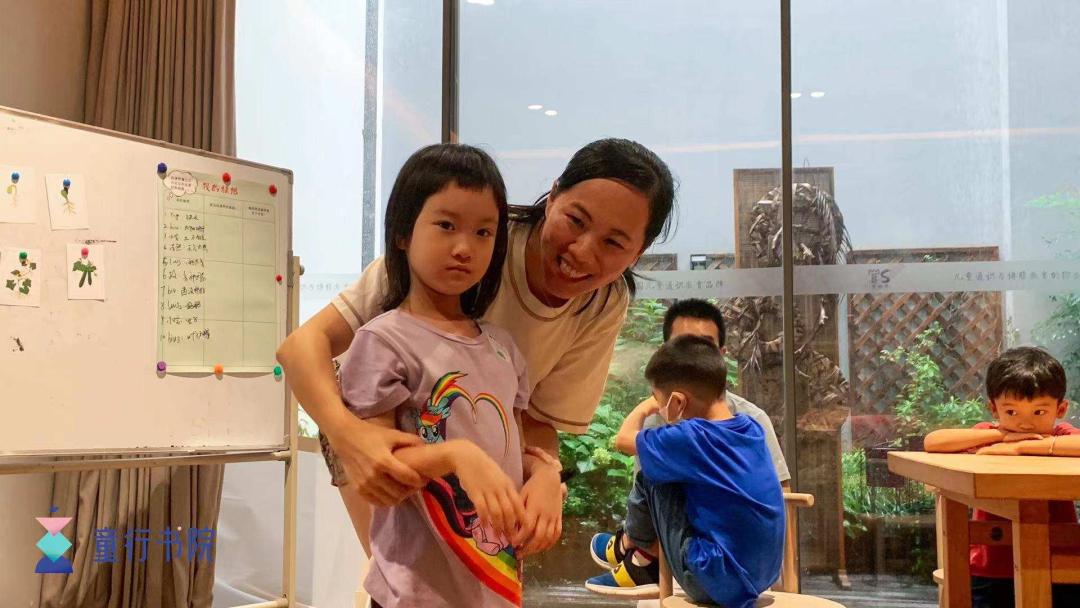 带孩子一起做的项目式学习,带孩子一起做运动操完整版