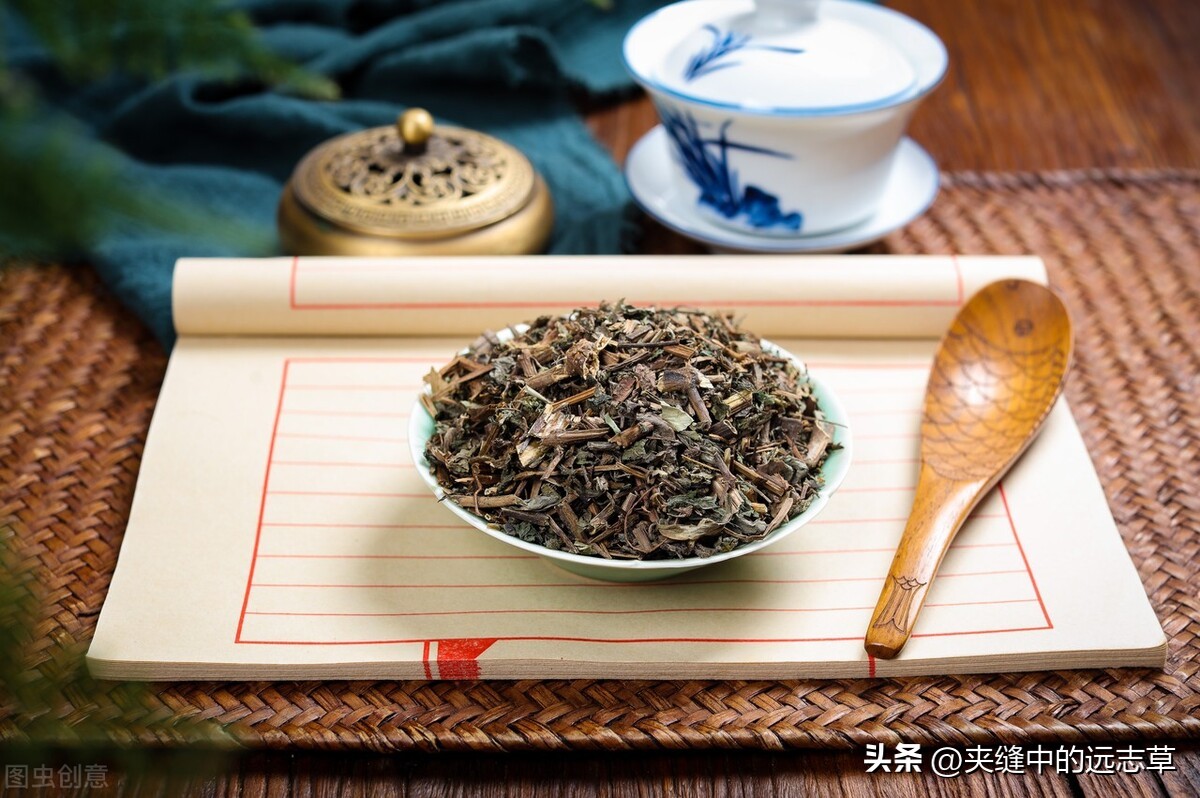 桑麻丸治白发吃多久有效果,桑麻丸治疗脱发白发有效果吗