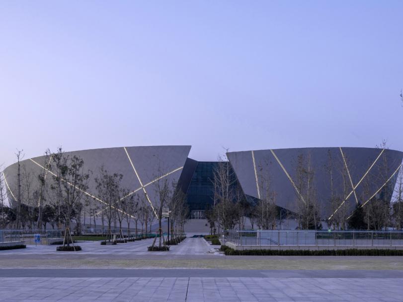 信阳体育运动中心,信阳奥林匹克体育中心