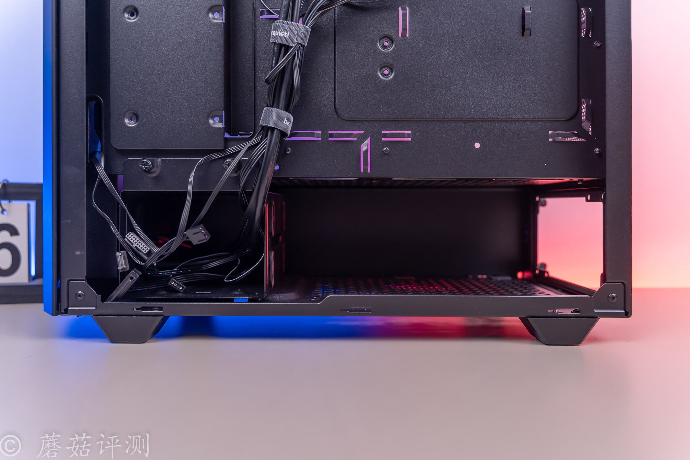 散热优秀，精致安静、德商德静界PUREBASE500FX中塔机箱体验评测