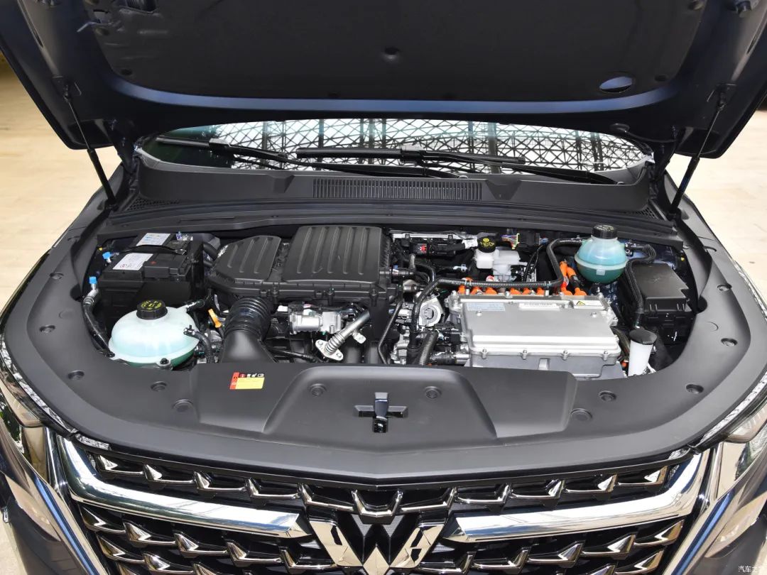 凯捷：最便宜混动MPV?小桌板+腿托，体型与奥德赛相当，却便宜10万？