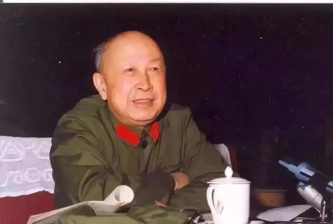 中国军事崛起的三个重要元老级人物，让世界各国对我们刮目相看