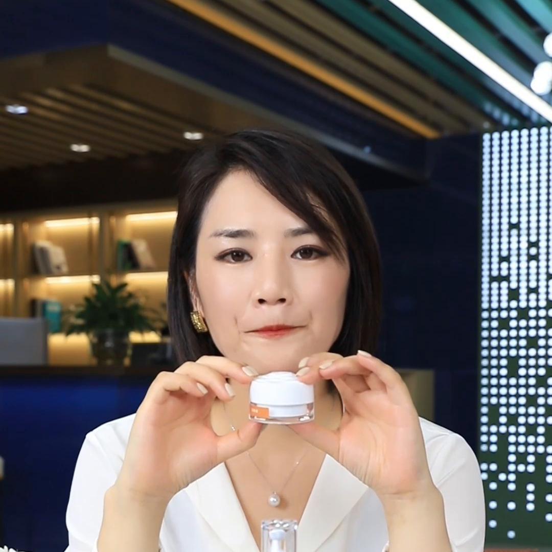 油养肤的正确使用方法视频,养肤液的正确使用步骤