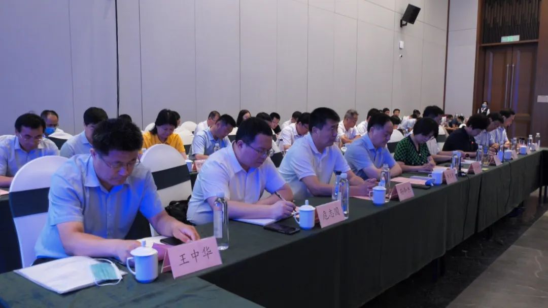 华润集团来我区考察项目洽谈会议,华润集团蒙阴光伏项目