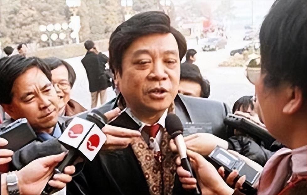 赵忠祥死后遗产留给谁,赵忠祥为何遗产全部留给一个人