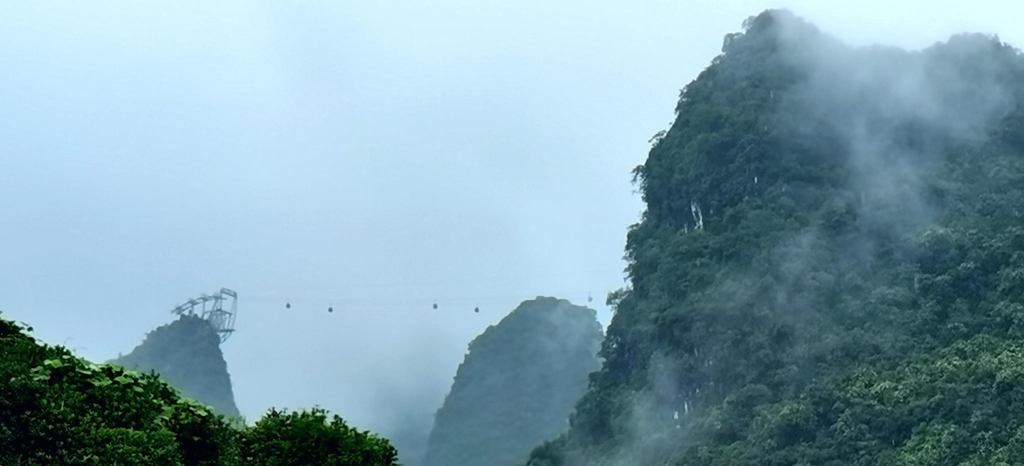 桂林阳朔如意峰一镜到底,阳朔如意峰全景