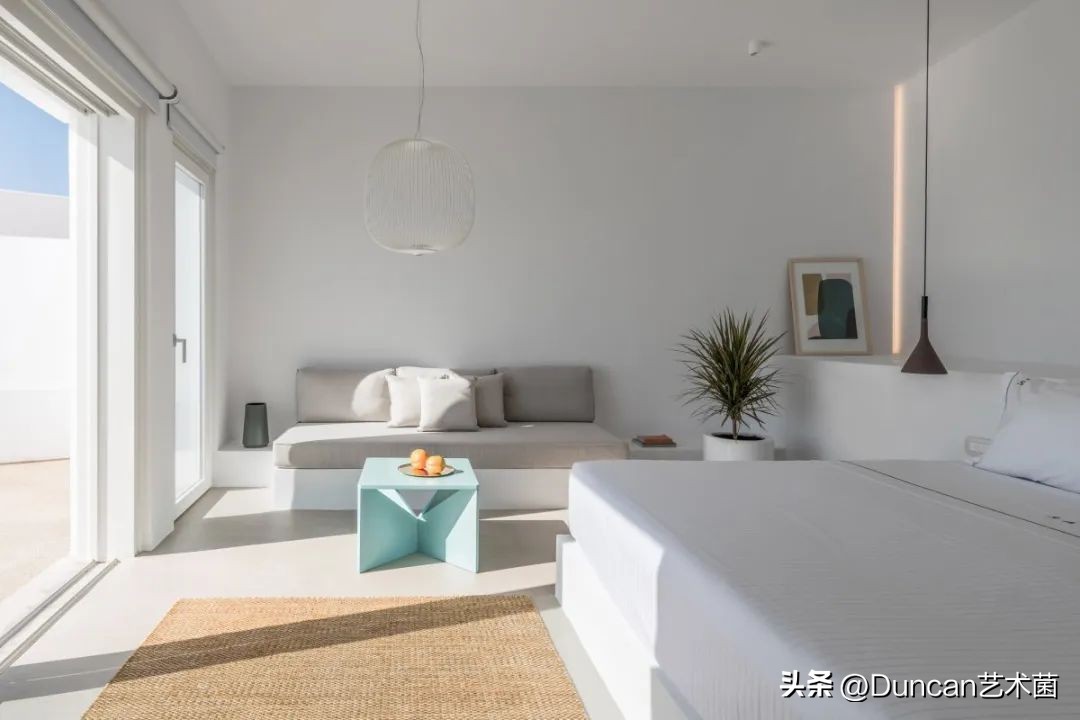 希腊KapsimalisArchitects①打造蓝白极简主义的童话世界！