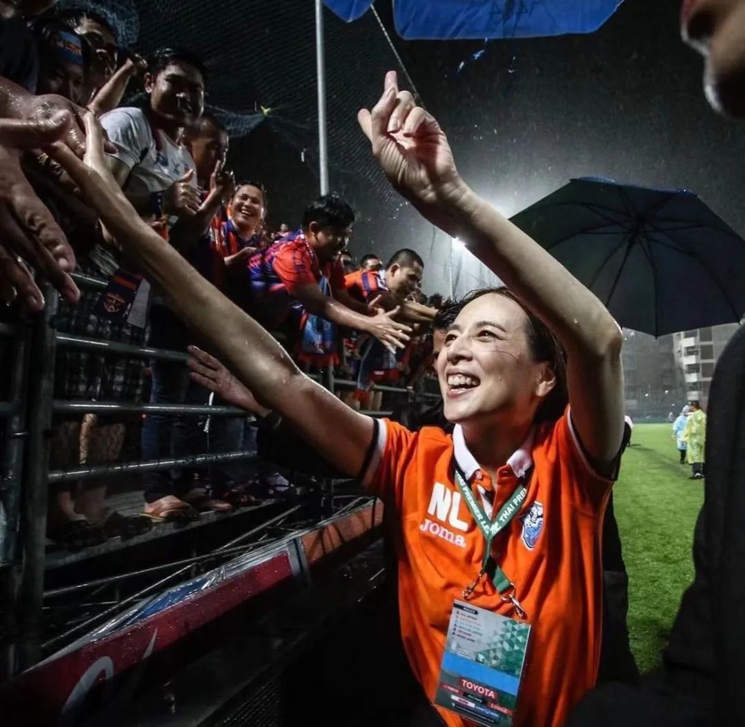 泰国华裔富豪泰王,泰国华人首富泰王