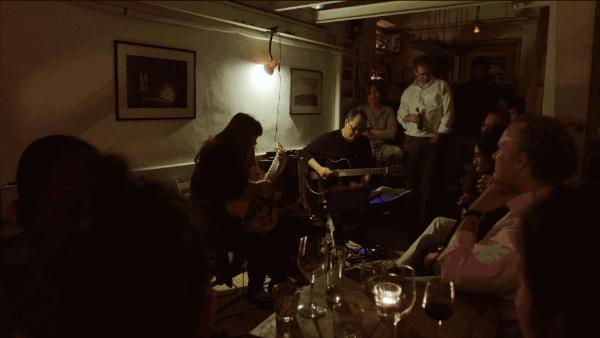 “停止内卷，2亿中国年轻人会爆发新的高度”