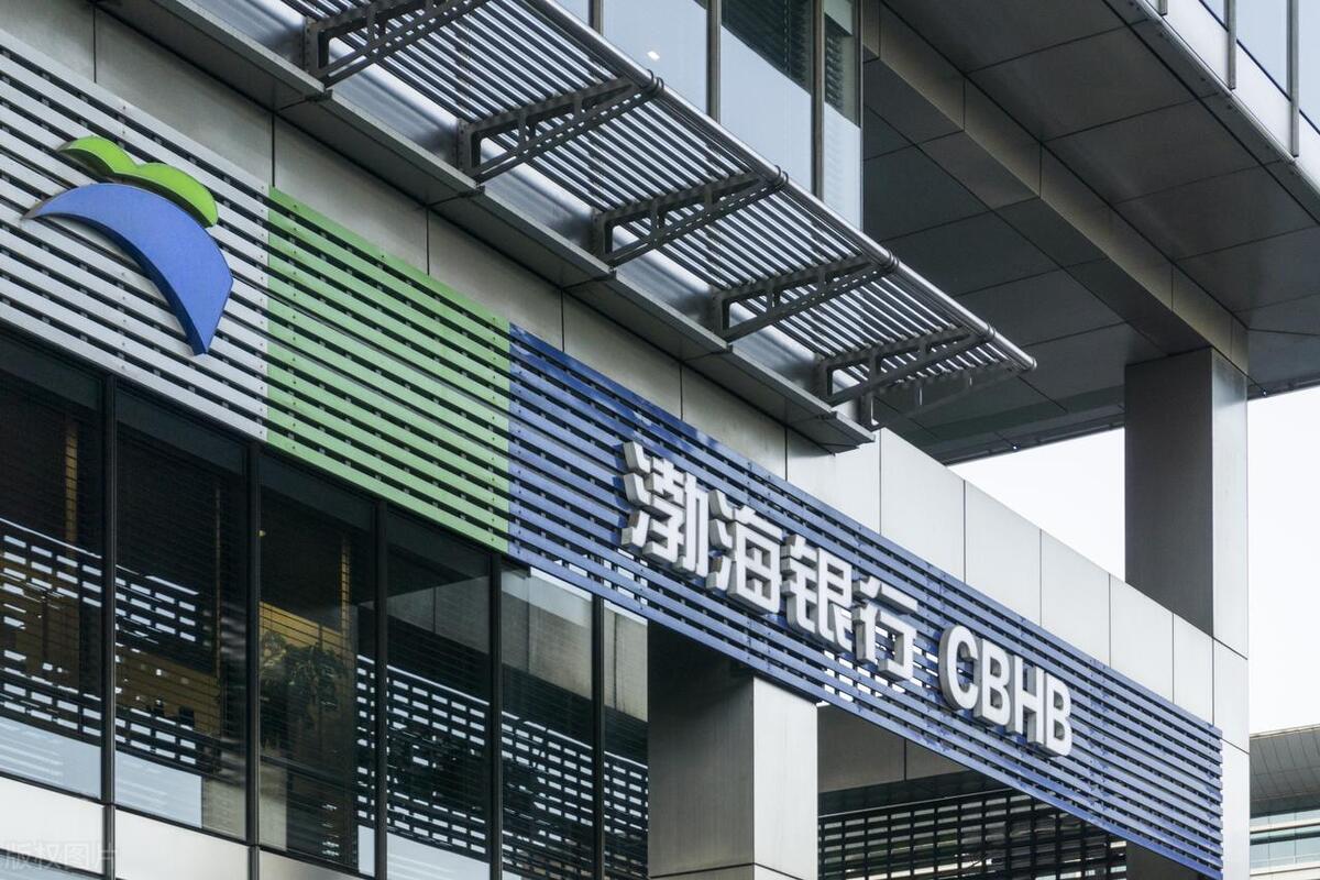 2023银行存款利率为什么这么低,银行如何压降三年存款利率