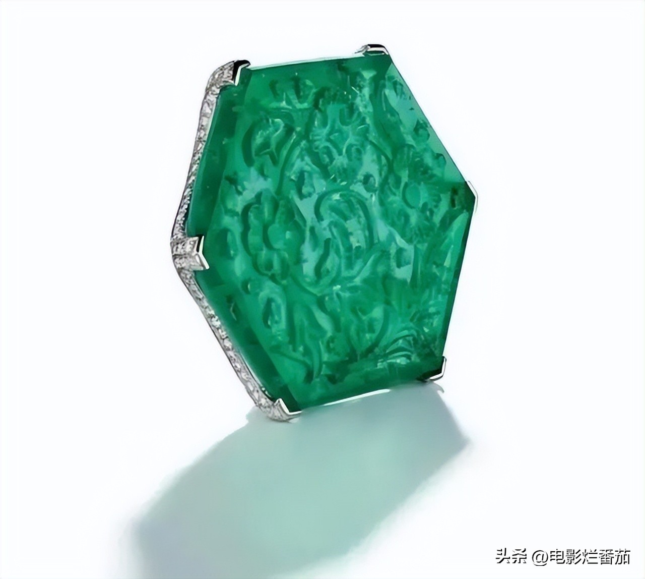 赌王三太四太的翡翠,赌王给三太最贵的珠宝