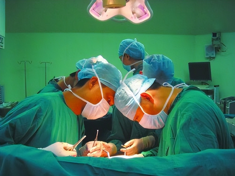 化疗放疗对于何种癌症最有效,乳腺癌化疗痛苦还是放疗痛苦