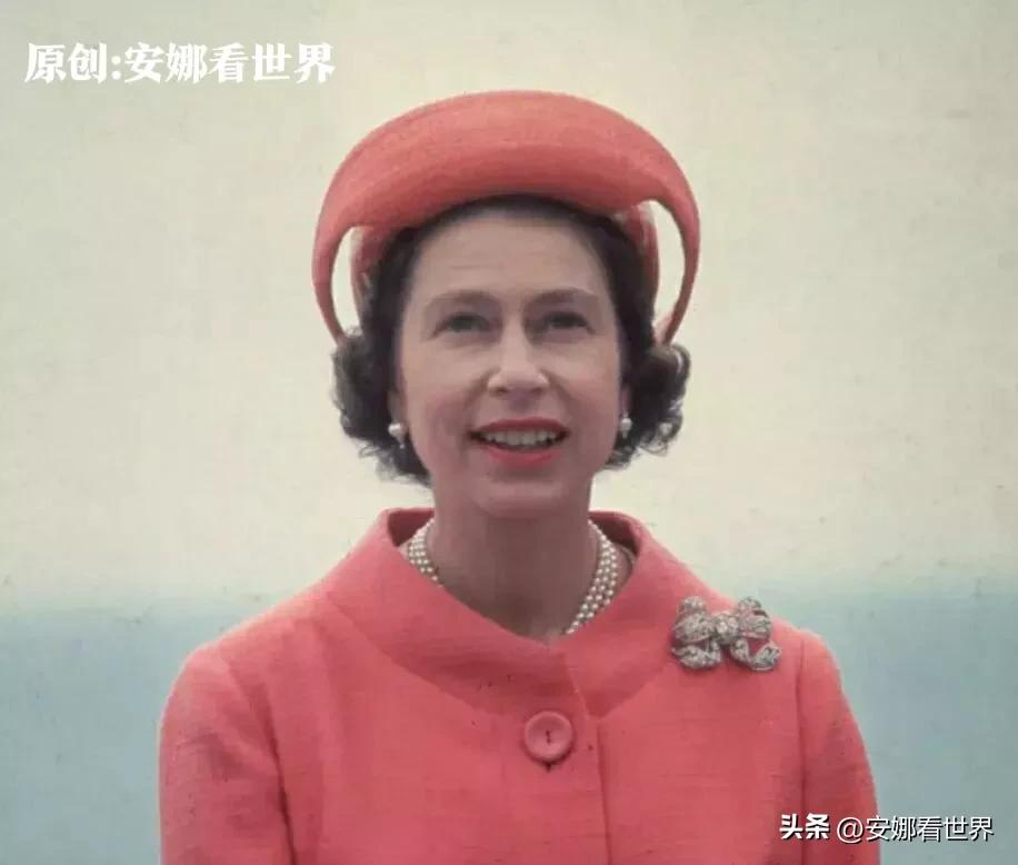 伊丽莎白二世女王的二十五件旷世珠宝