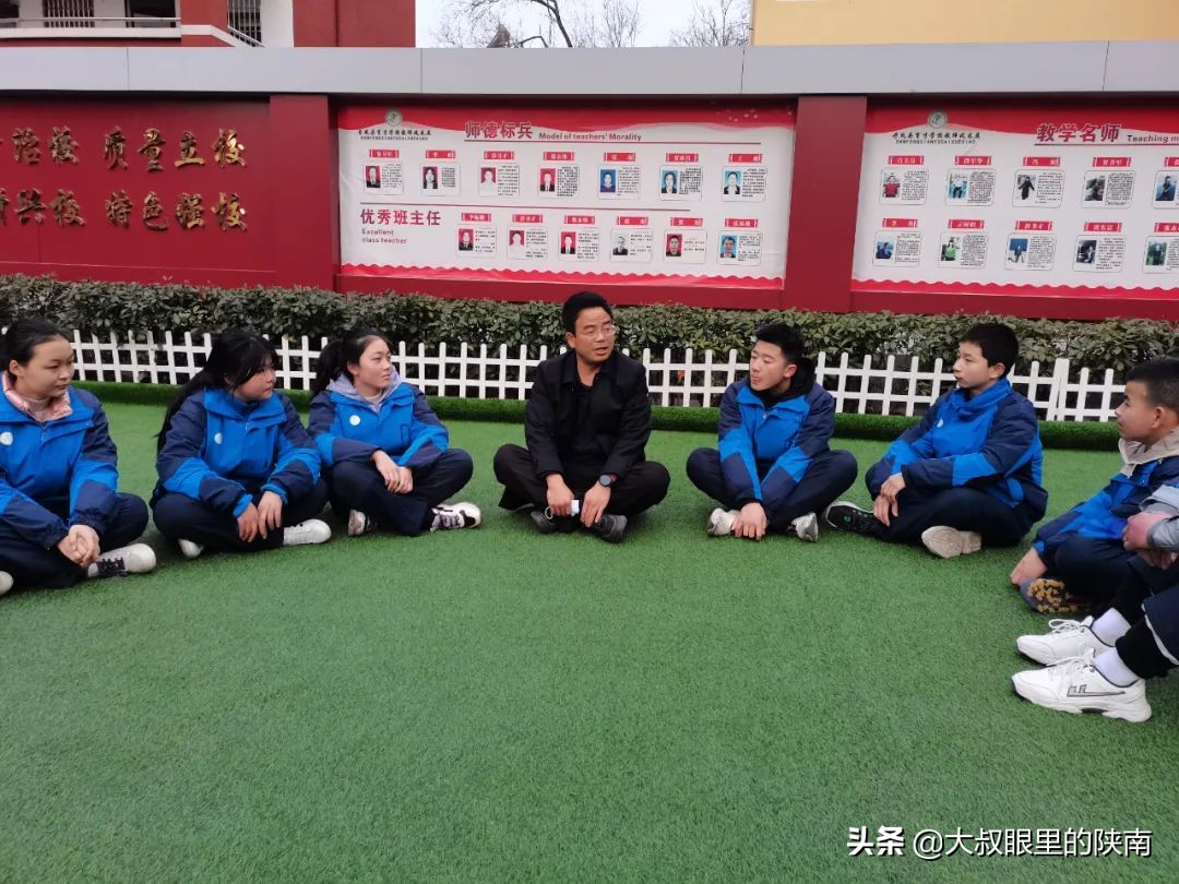 校长师德标兵事迹,丹凤县优秀教师展播