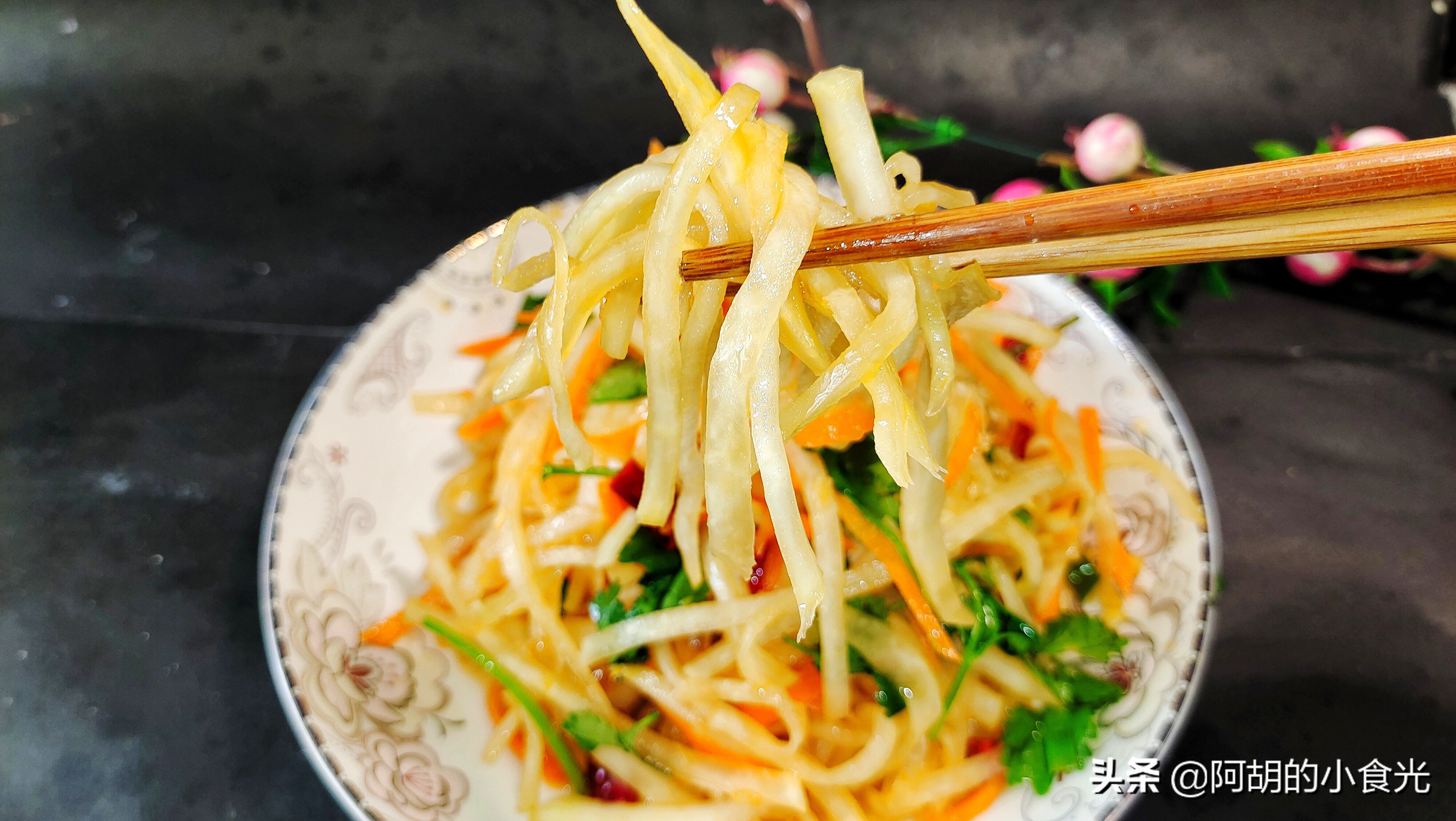 凉拌家常苤蓝片的做法大全,腌好的苤蓝丝怎么凉拌好吃