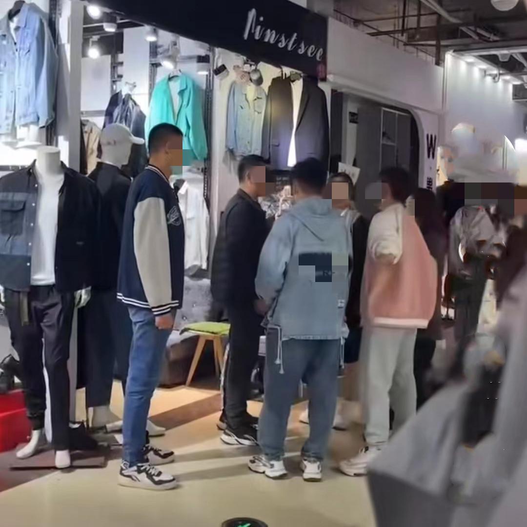 试穿衣服却一件不买,试穿了一定要买吗