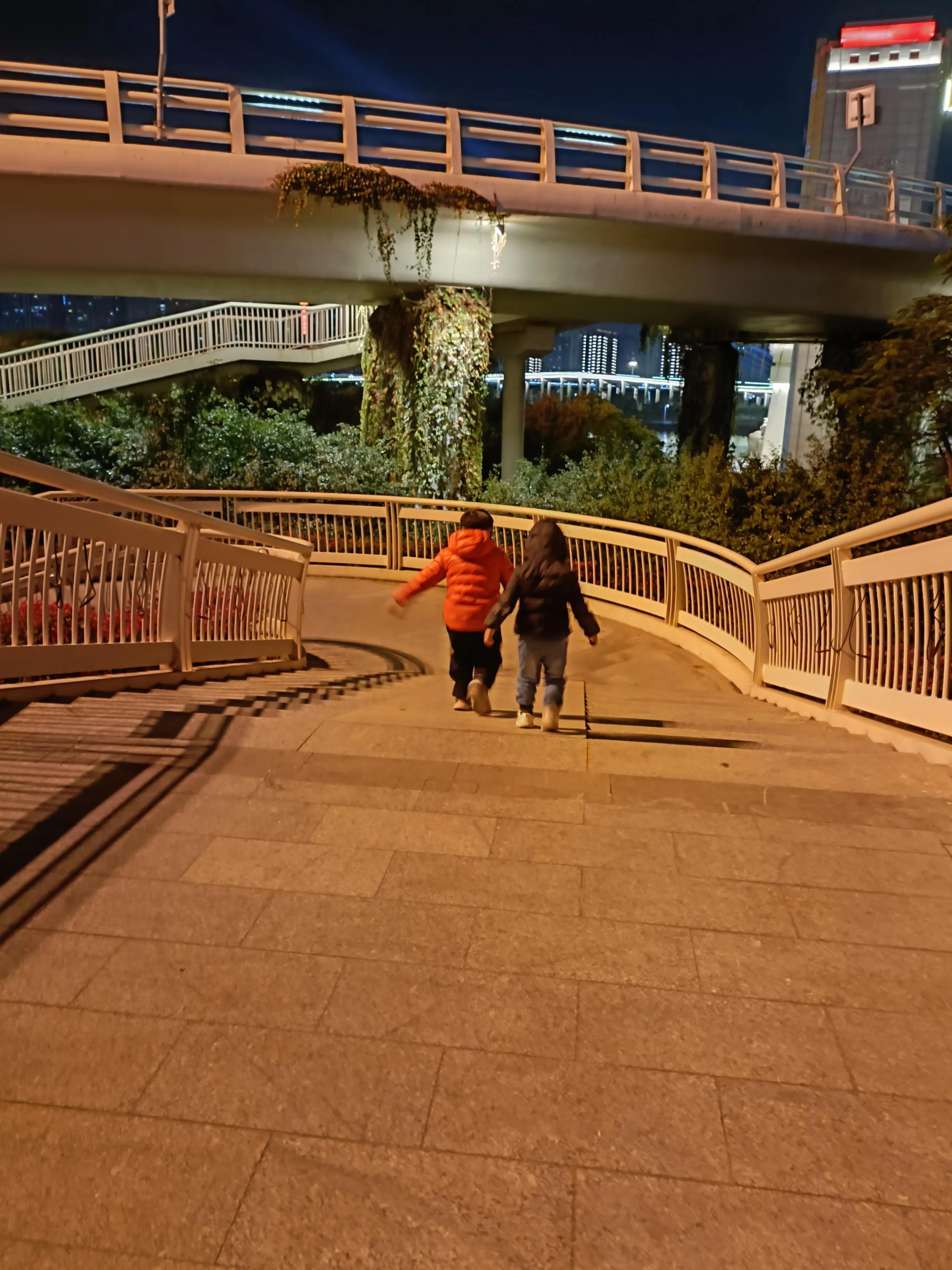 致2023年:时光再慢些，赚钱的速度再快些