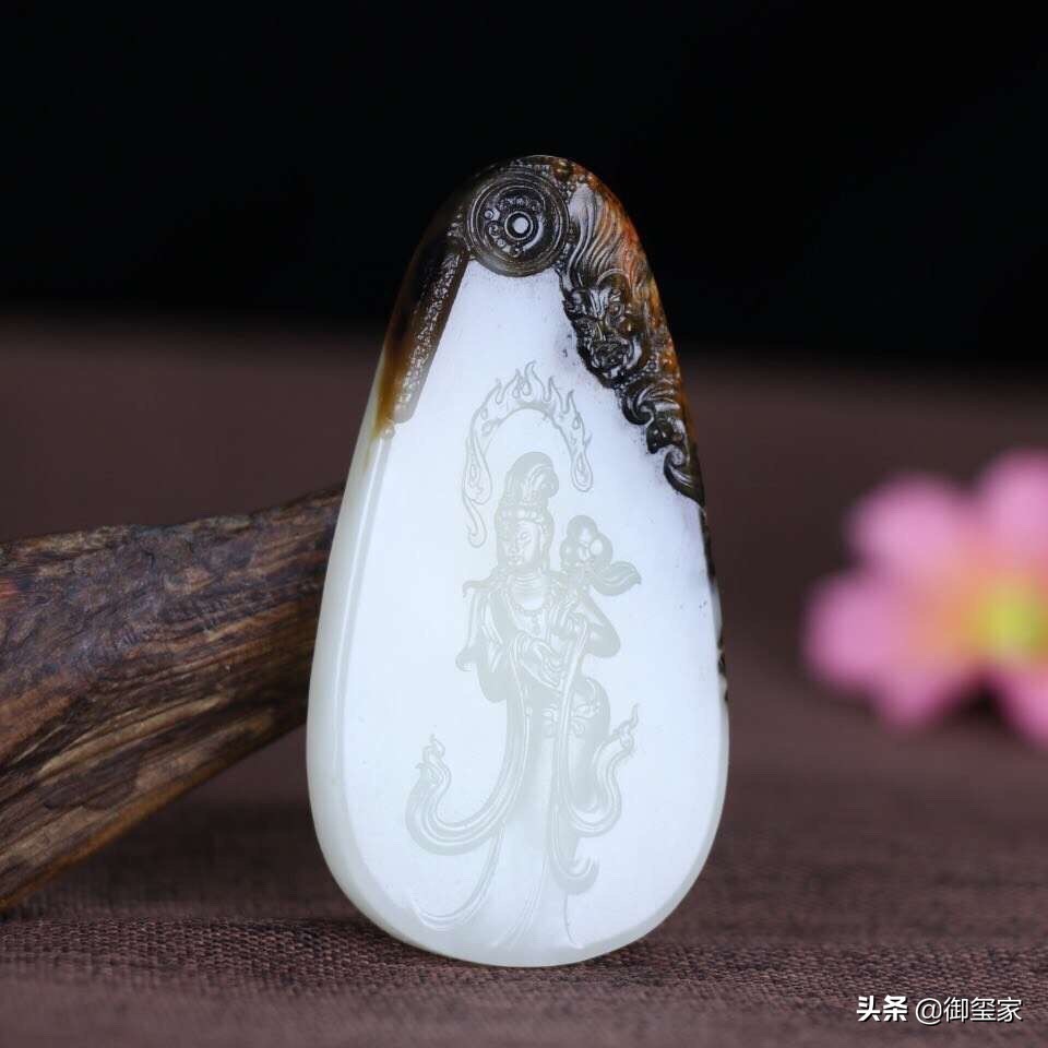 和田玉俄料会越戴越干吗,和田玉俄料为啥那么干