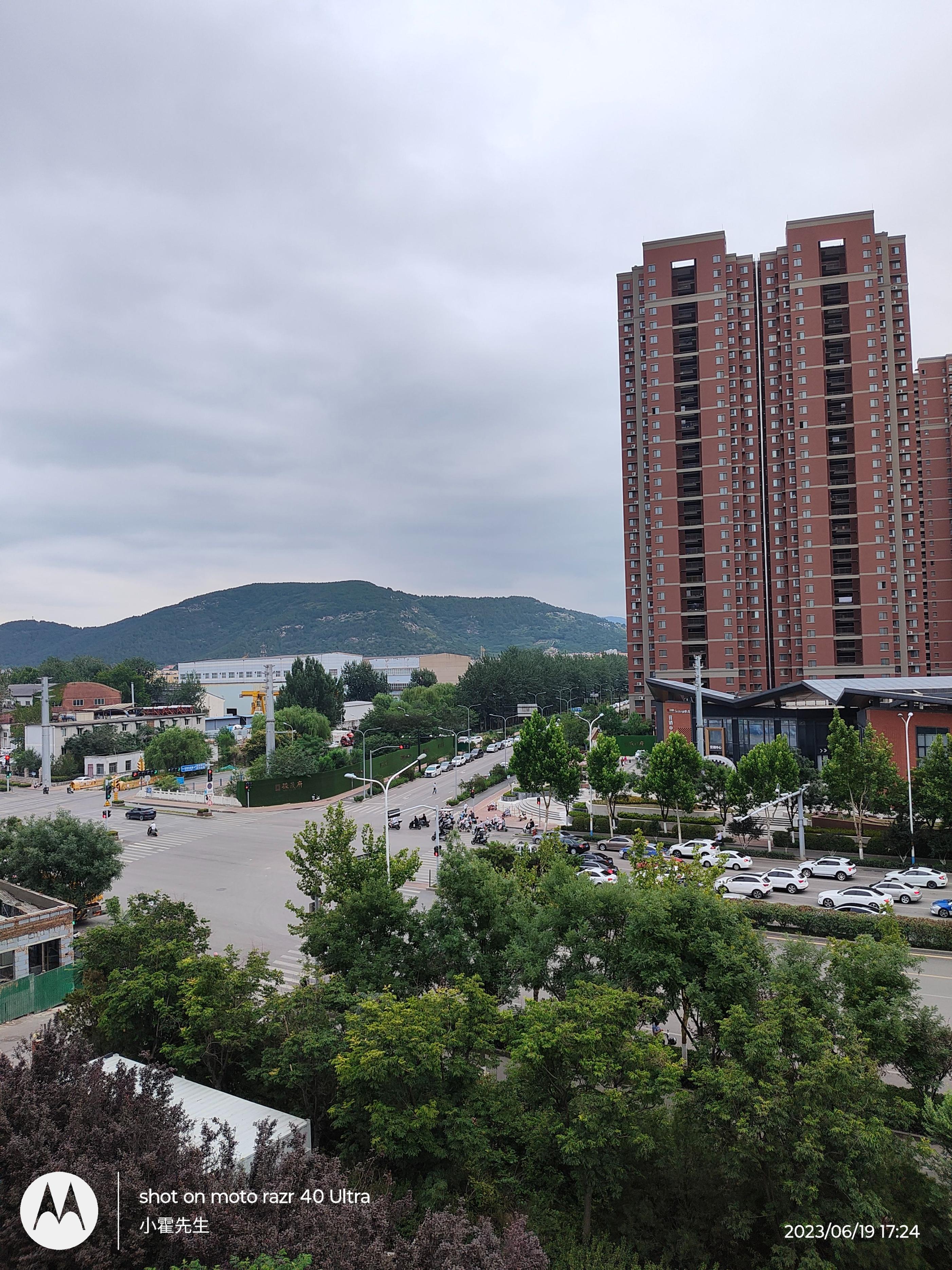 摩托罗拉折叠手机razr40ultra续航,摩托罗拉折叠手机razr40ultra