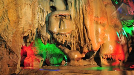 2021年辽宁望天洞景区鸿蒙生态服务支持景区营销决策