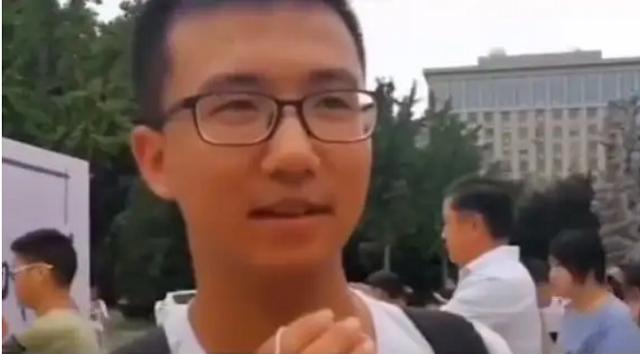 盘点那些嚣张的高考生,高考数学最嚣张考生