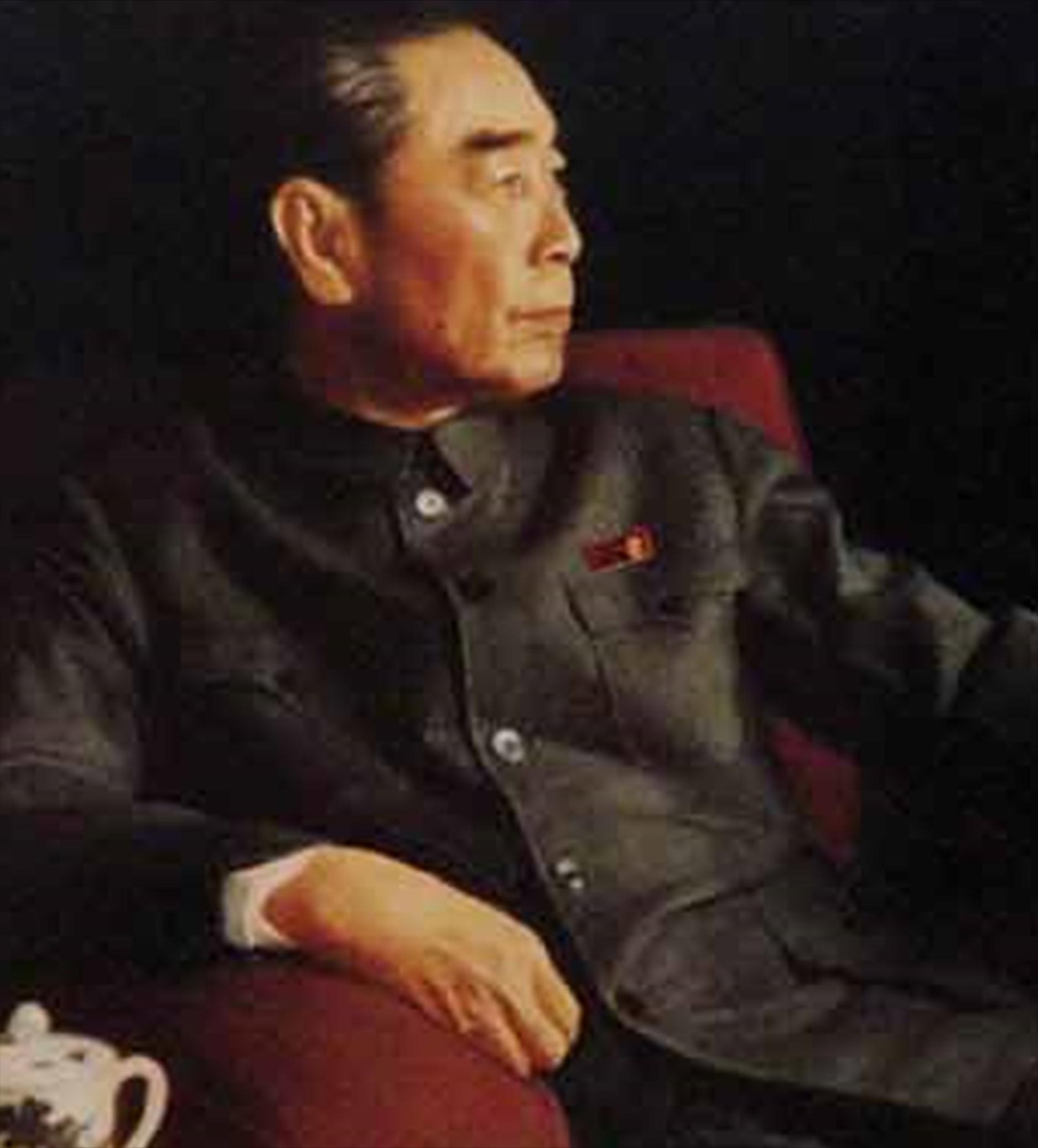 蒋介石晚年想和平回归，毛主席承诺：你儿子可以当台湾省长！