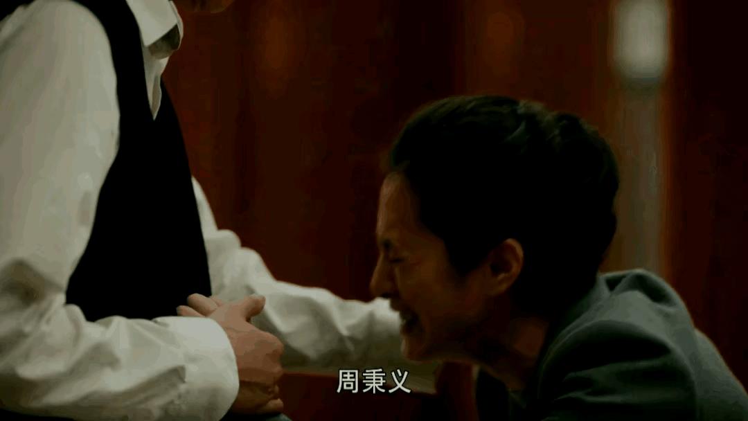 雪中裴南苇白冰,雪中裴南苇