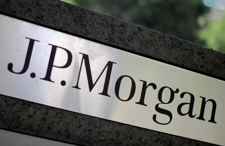 美国果然在坑欧，白宫私下要求美银行继续与俄来往，欧洲该清醒了