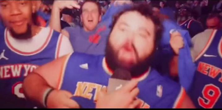 纽约球迷骂特雷杨视频原字幕,纽约球迷骂特雷杨视频