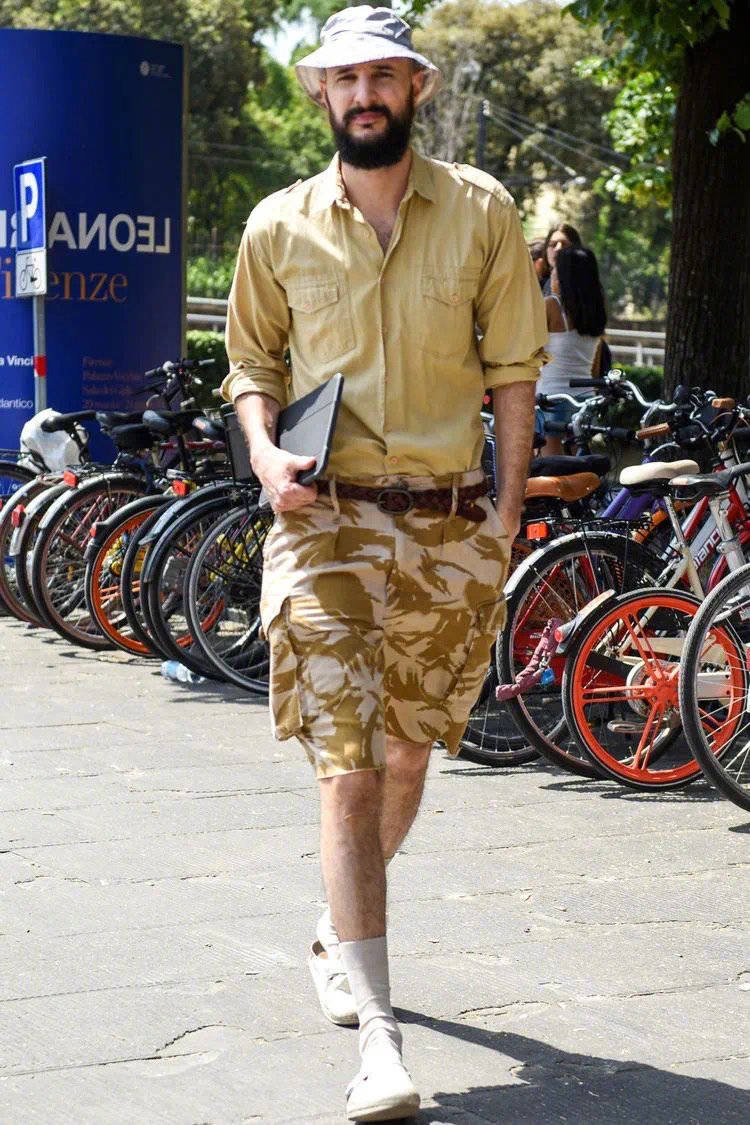 魔性小短裤怎么搭配,高街短裤怎么搭配