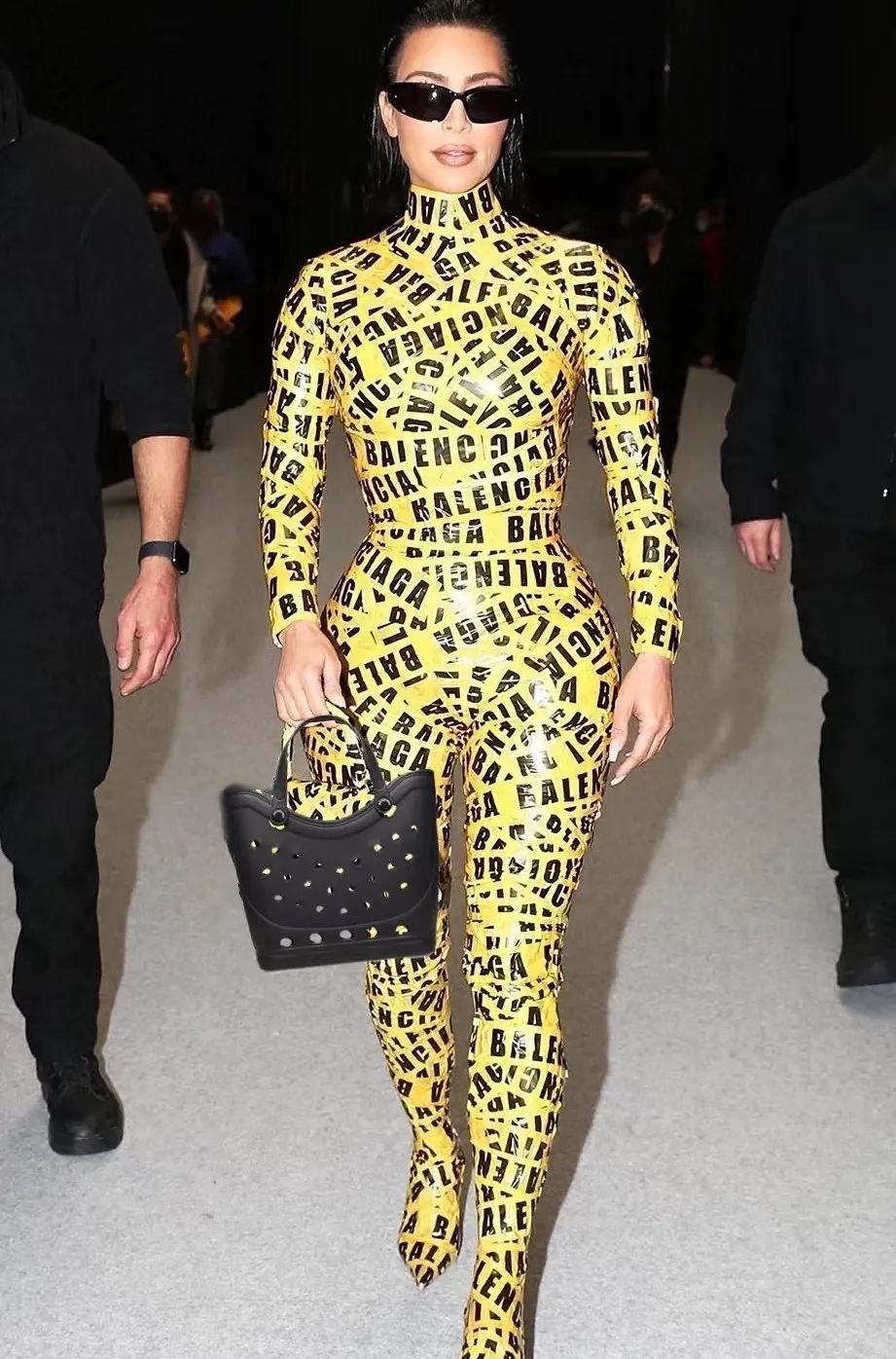 gucci不防水雨伞,Gucci万元联名伞不防水