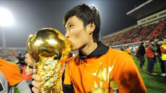 中超泰山队夺冠合集,中超山东泰山队2018年比赛集锦