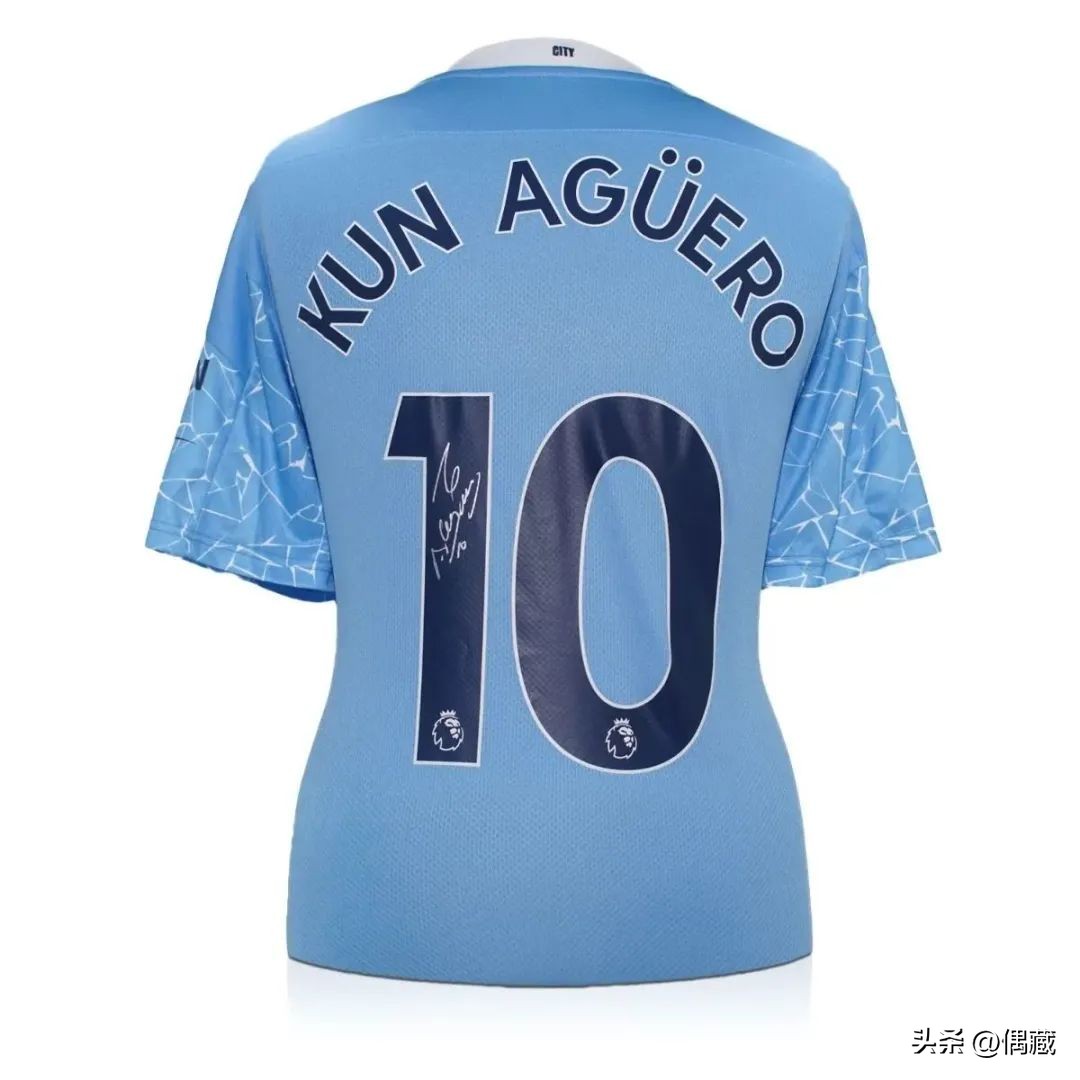 限量7张！TheDugout上架C罗超大幅签名海报