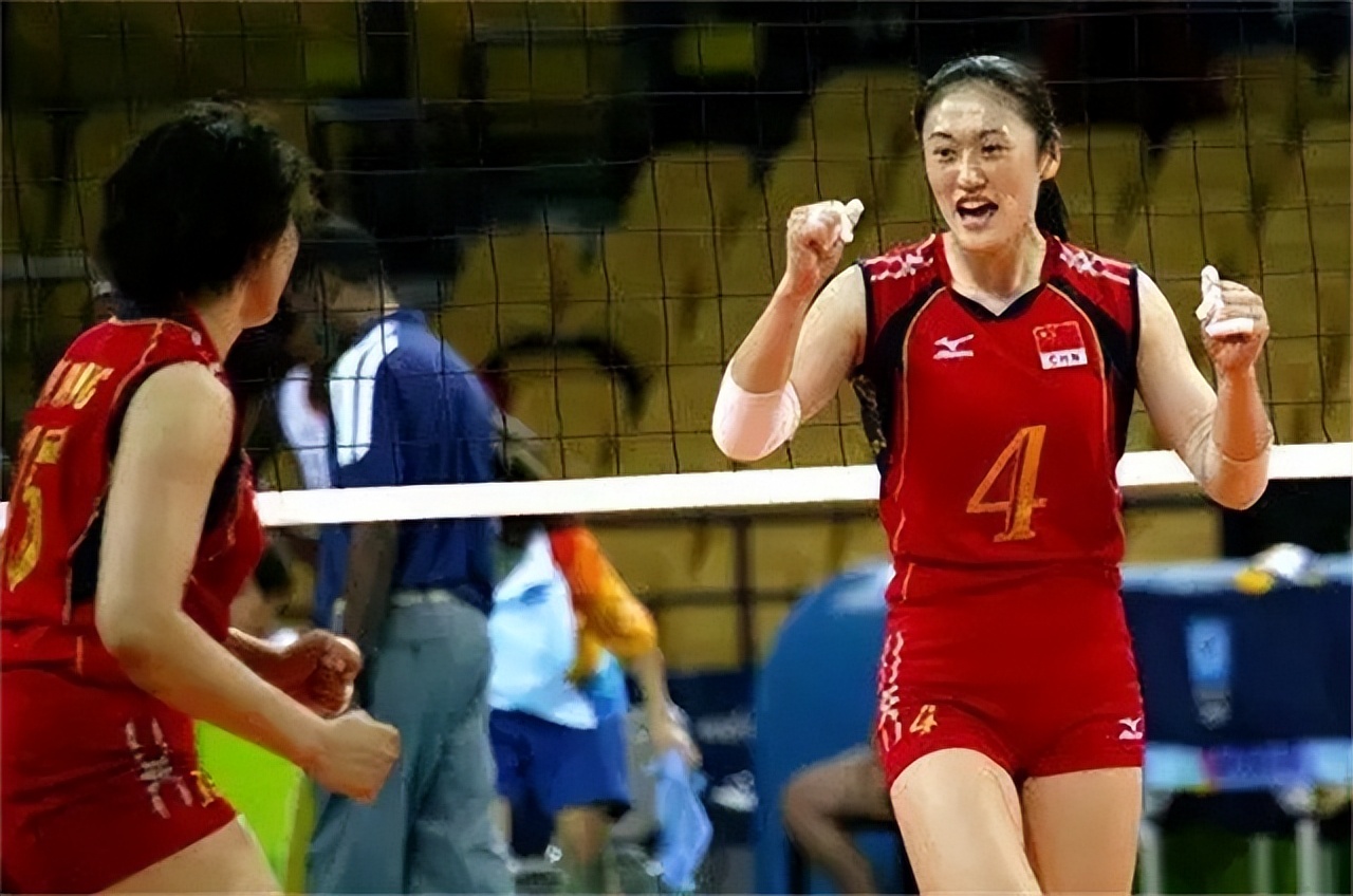 女排名将刘亚男：体坛生涯有泪，因2斤毛豆嫁给帅哥，婚姻幸福