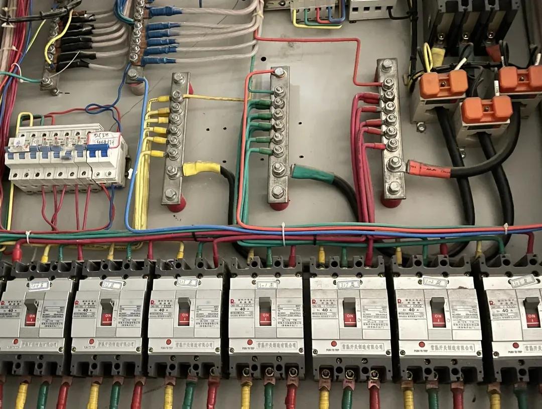 你完了你坠入爱河啦翻译,你完了你坠入爱河了图片