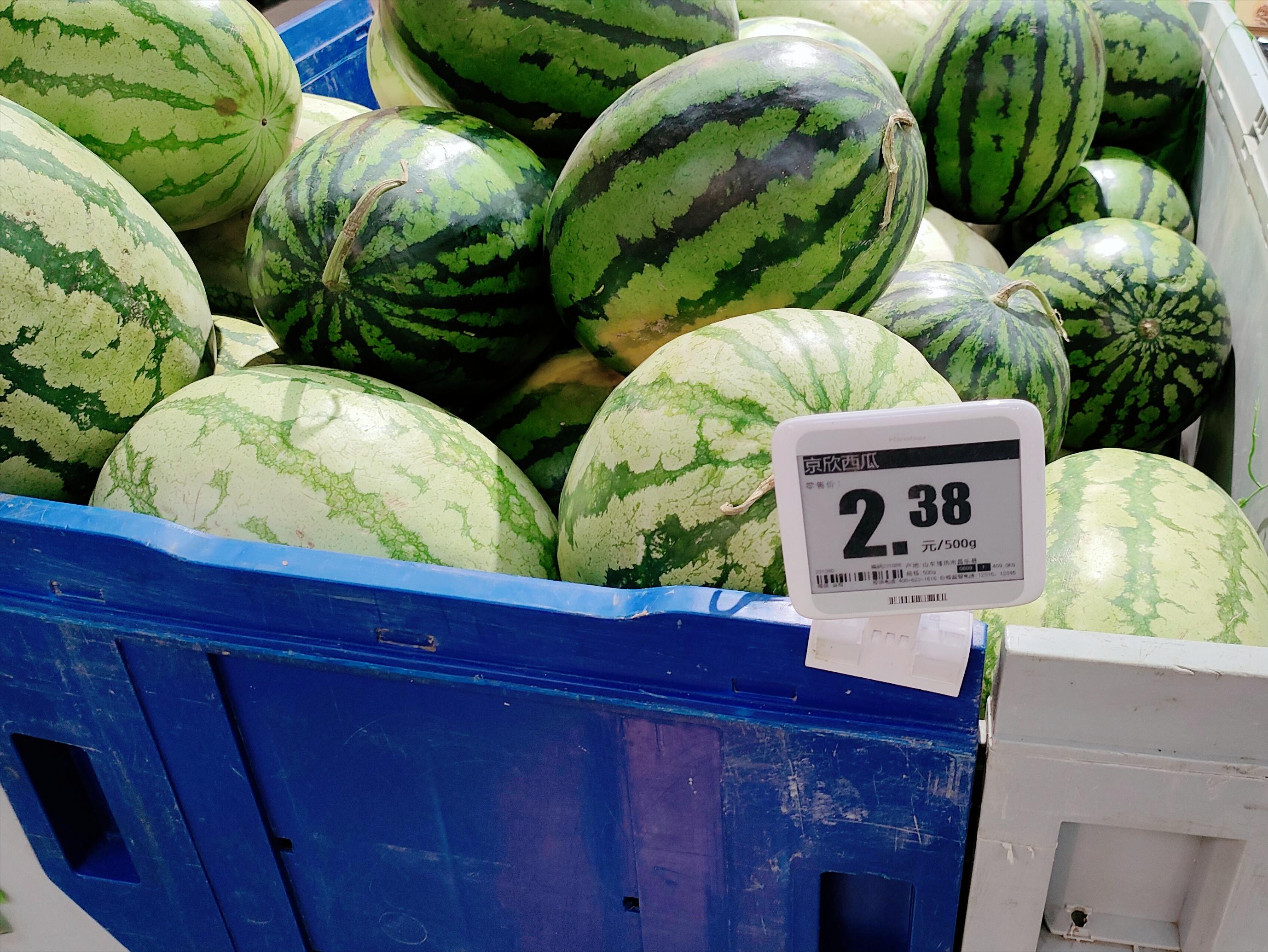 价格暴降天价水果跌落神坛惊呆了,水果价格大跳水