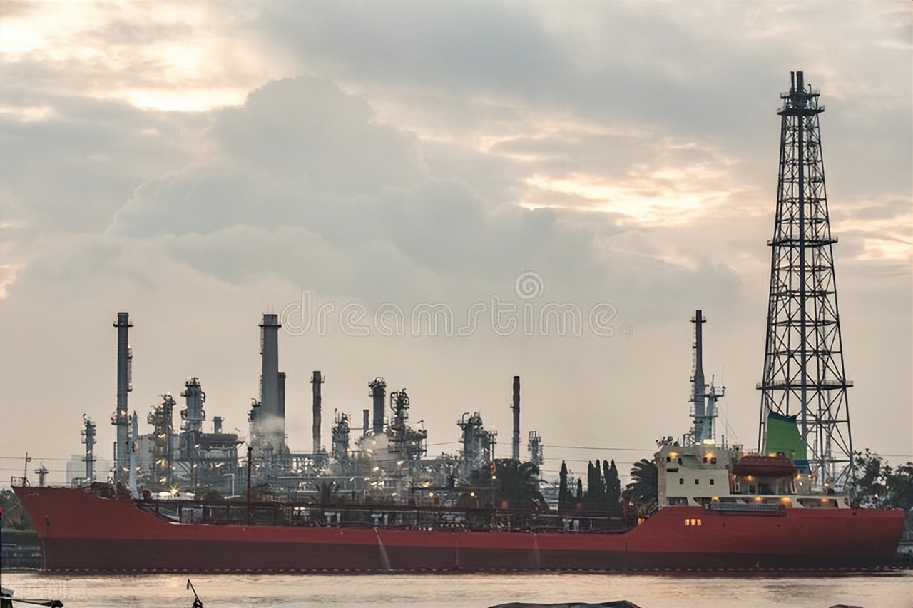 印度购买俄罗斯原油的折扣价,印度低价购买俄罗斯石油