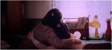 睡一觉起来头秃了,睡一觉起来全是头屑怎么回事