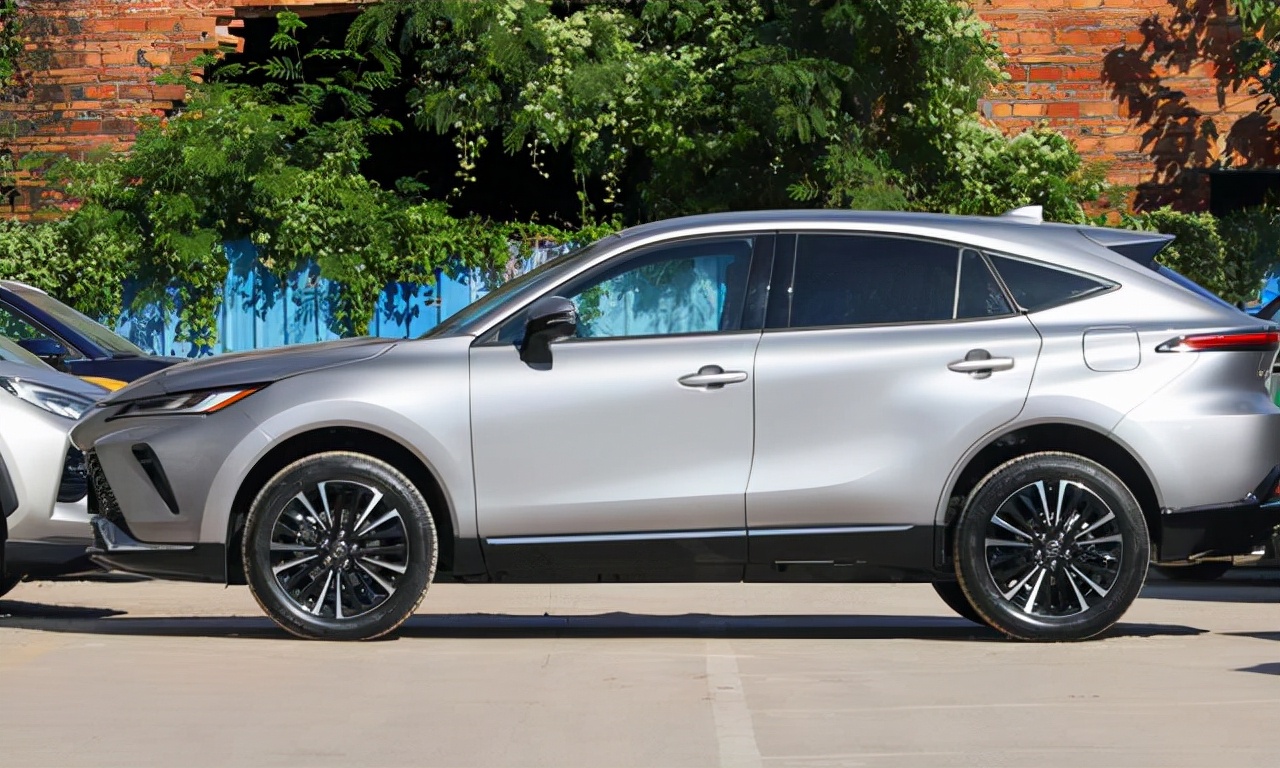 丰田威飒与丰田汉兰达如何选,22万放弃汉兰达选择唐