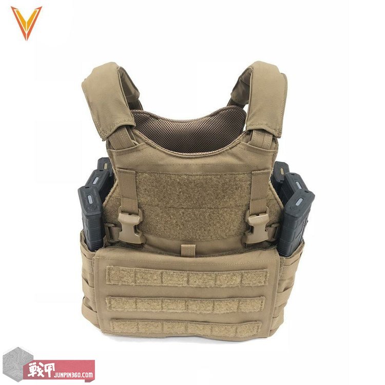 舒适轻薄，功能全面——PewTactical复刻SCARABSC10背心简评