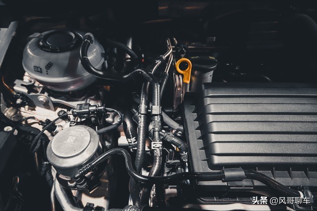 纠结到底买合资还是买国产,纠结买吉利还是大众