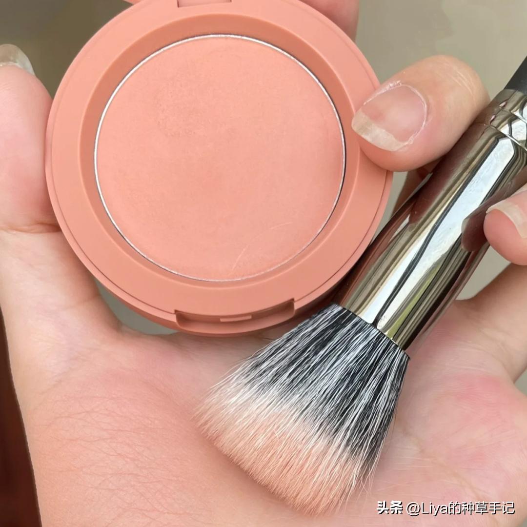 零基础新手化妆指南，手把手教你化妆用品怎么选