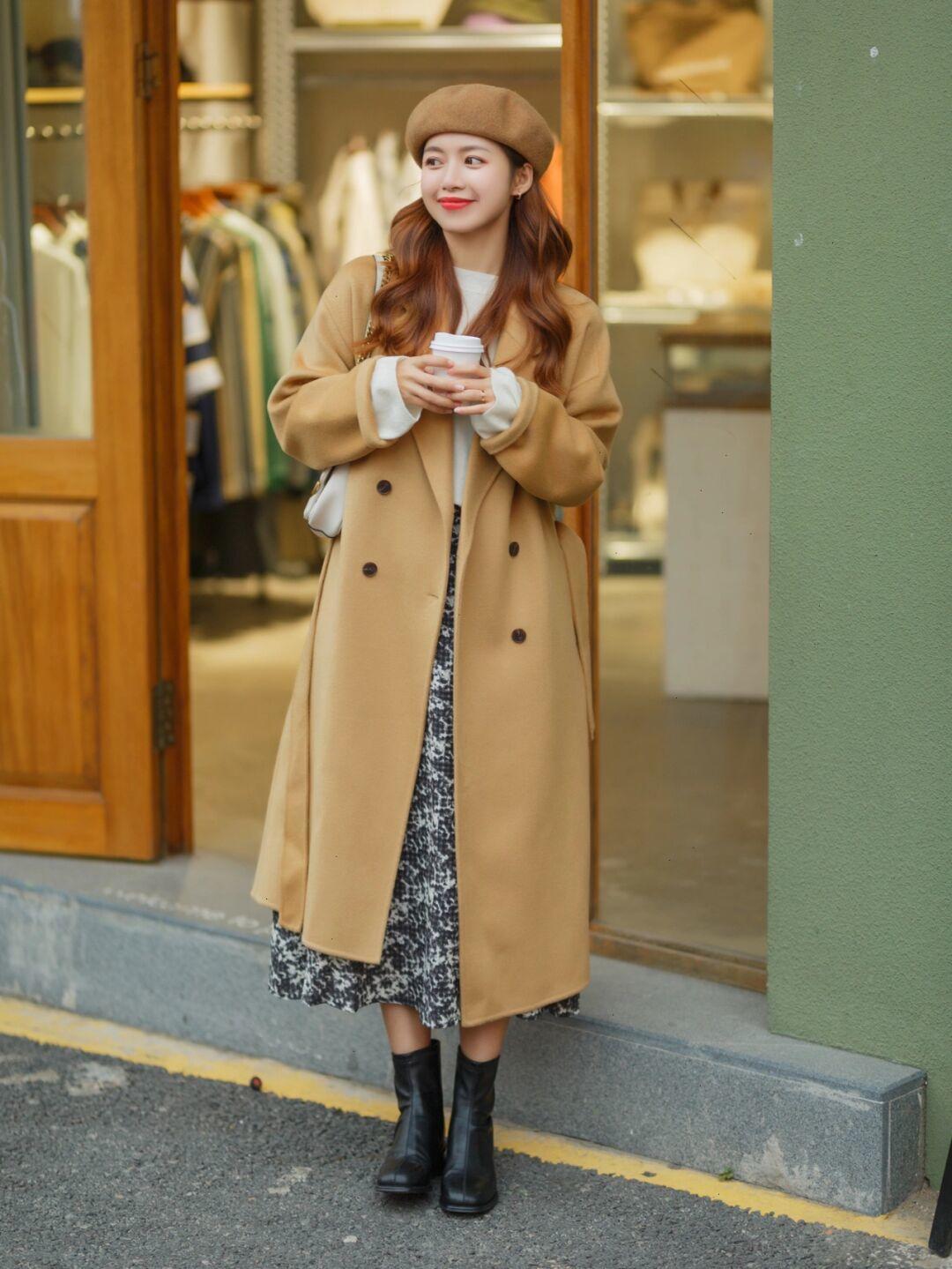 驼色大衣如何穿出时髦范,驼色大衣最洋气搭配