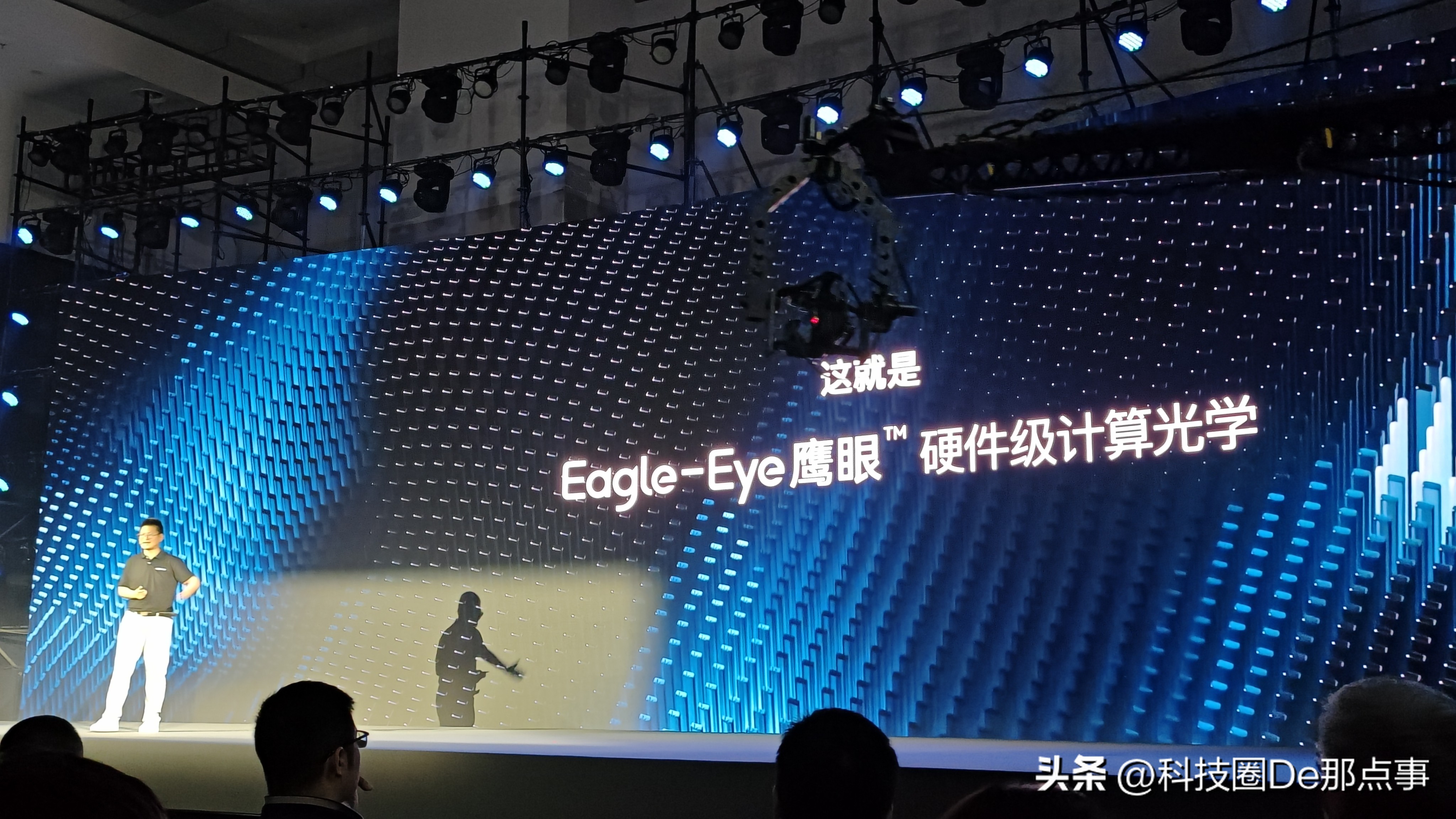 破界and光聚艺术魅力就是那个“味儿”极米多场景产品发布