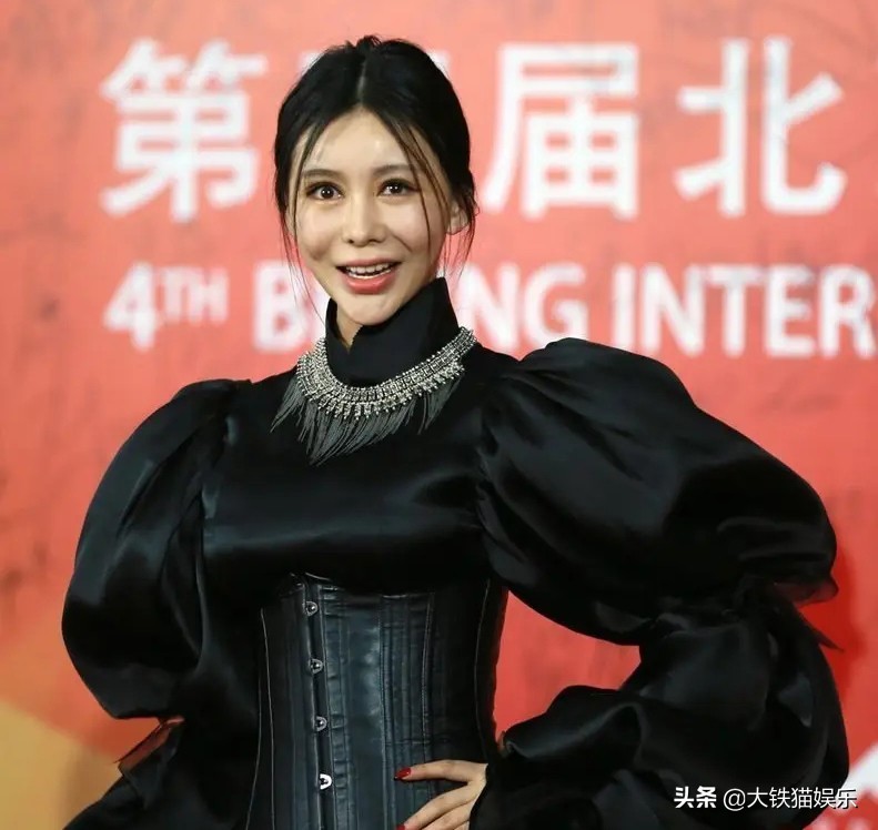 这7位女星的脸配不上身材,这7位身材走样的女星好可惜